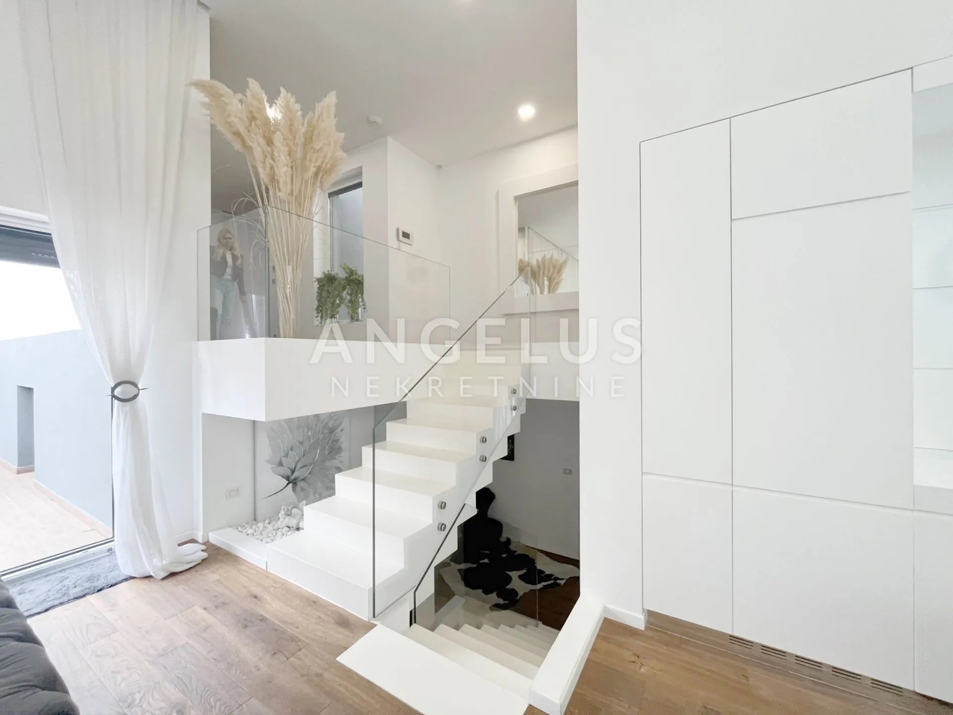 zagreb, remete - luksuzna kuća za najam, 350 m2 - slika 3