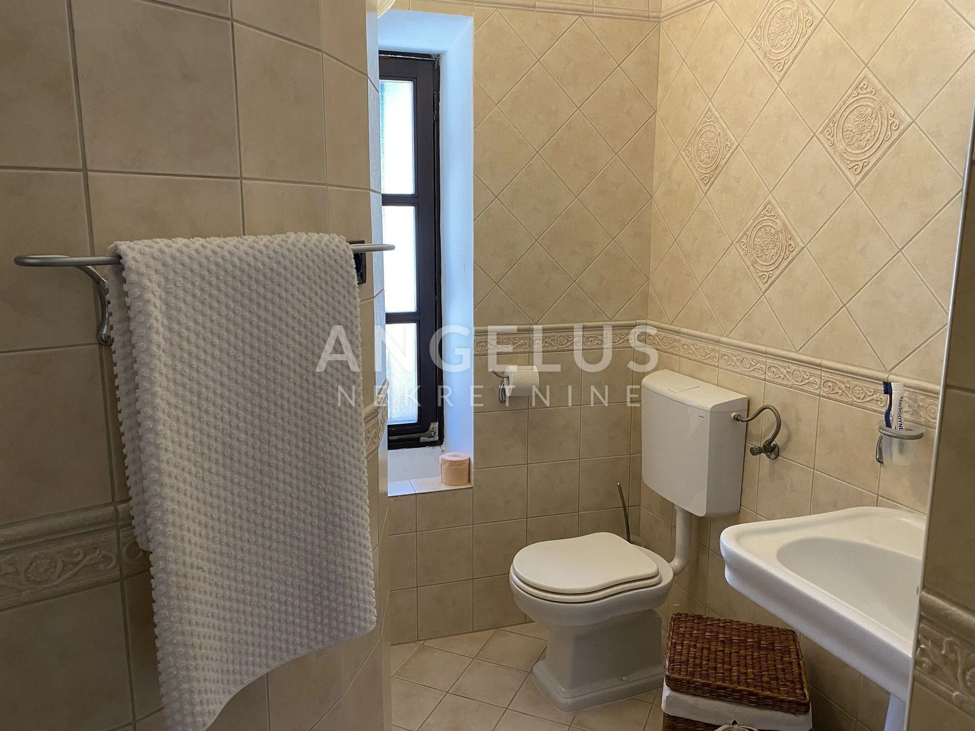 hvar, jelsa - lijepa kamena kuća u centru u blizini mora, 185 m2 - slika 15