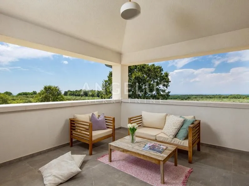 istra, višnjan - vila 402m2 s pogledom na more - slika 13
