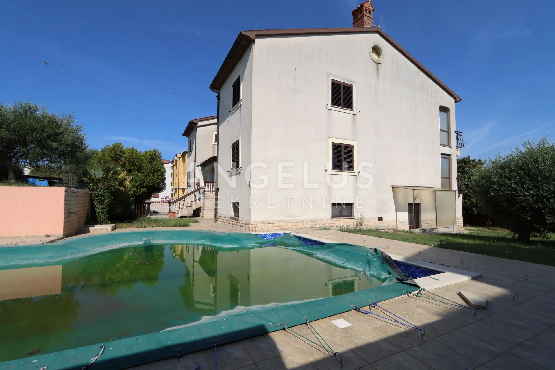 istra, pula - apartmanska kuća 629 m2 s bazenom - slika 25