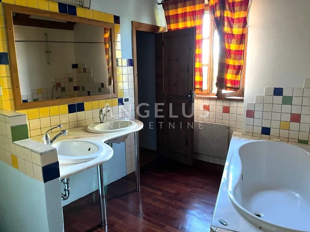 istra, višnjan - najam kuće 160m2 s bazenom - slika 14