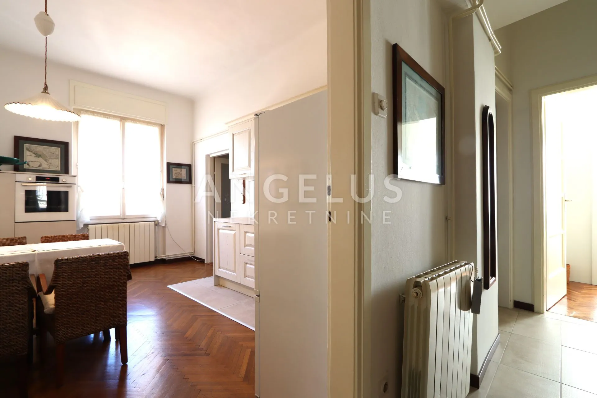 pula, centar - obnovljen stan u centru grada, 97m2 - slika 15