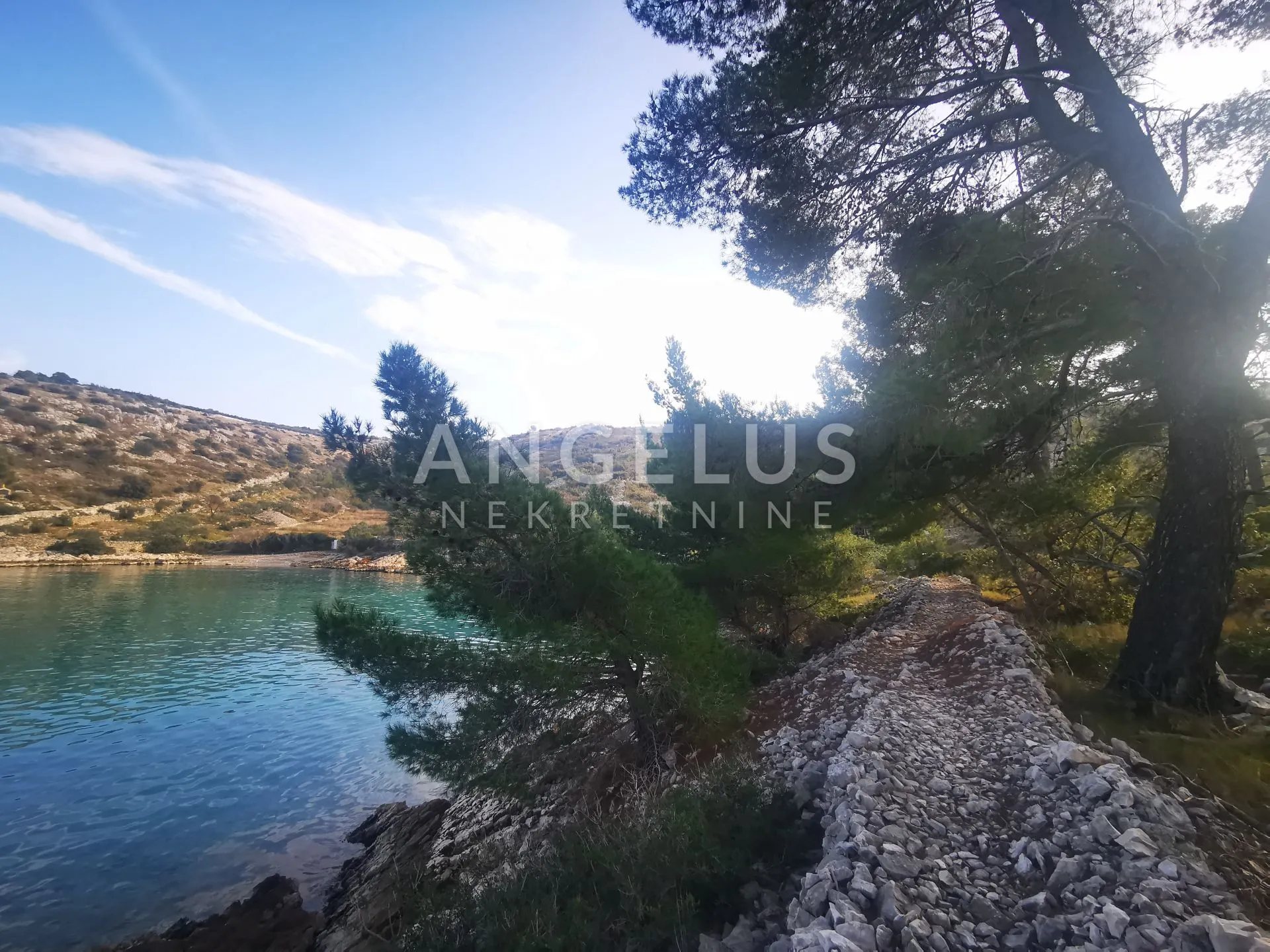brač - polj.zem. sa objektom prvi red uz more, 2040 m2, prodaja - slika 7
