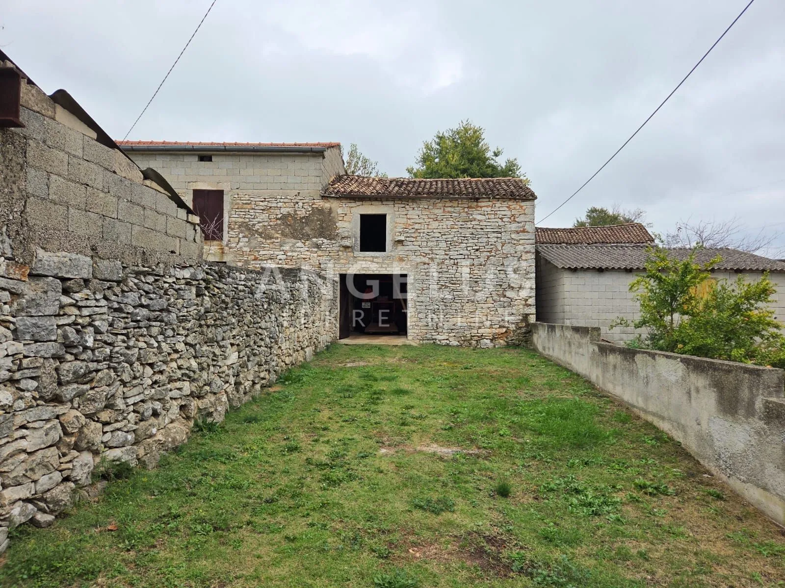 Istra, Prodol - kamena kuća za obnovu, 55m2, prodaja - Prodol, Marčana