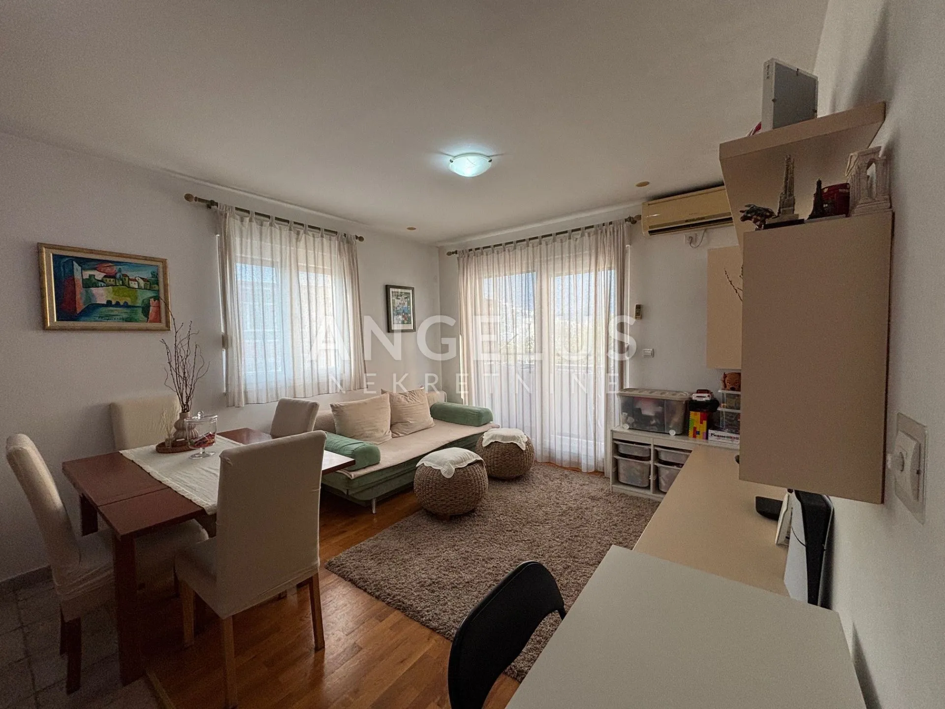 Split, Kman - Jednosoban stan odličnog rasporeda u mirnom okruženju, PRODAJA