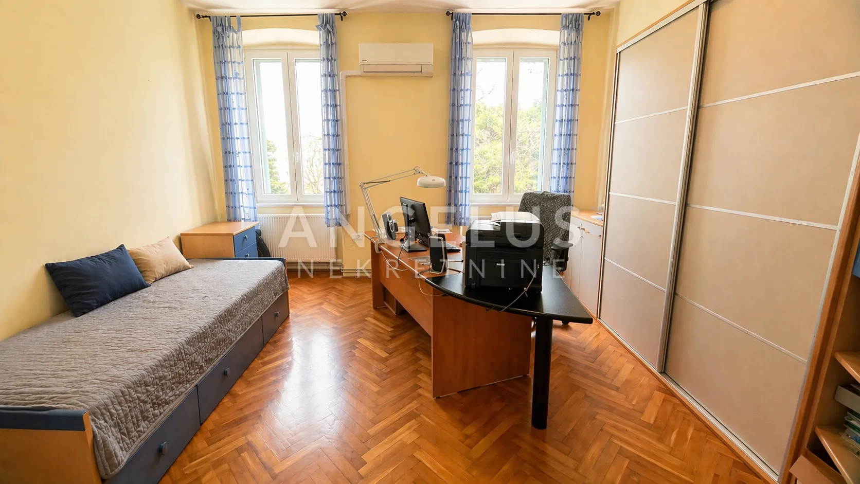 istra, pula - stan u austrougarskoj gradnji, 81m2 - slika 7