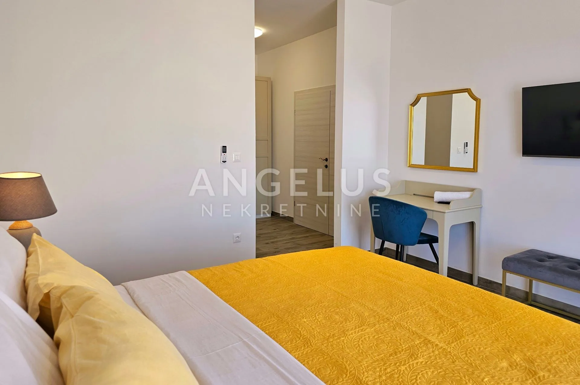 kaštel novi - novoizgrađena mediteranska kuća sa bazenom prodaja - slika 27