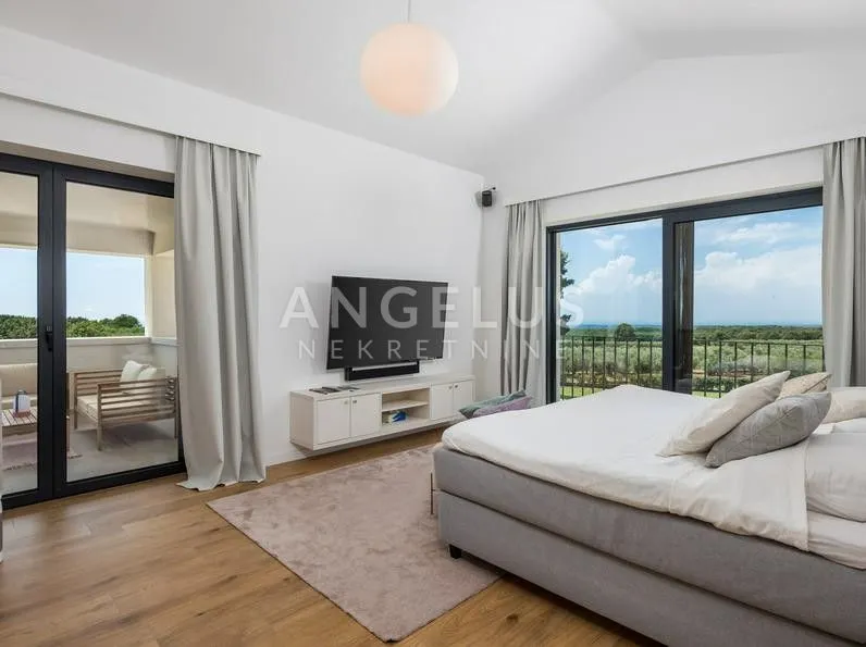 istra, višnjan - vila 402m2 s pogledom na more - slika 25