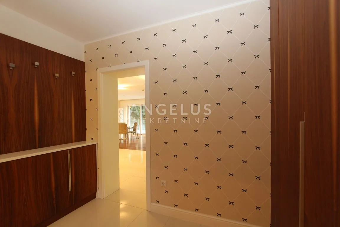 zagreb, šestine - moderna kuća 400m2 s vrtom od 1000m2 - slika 27