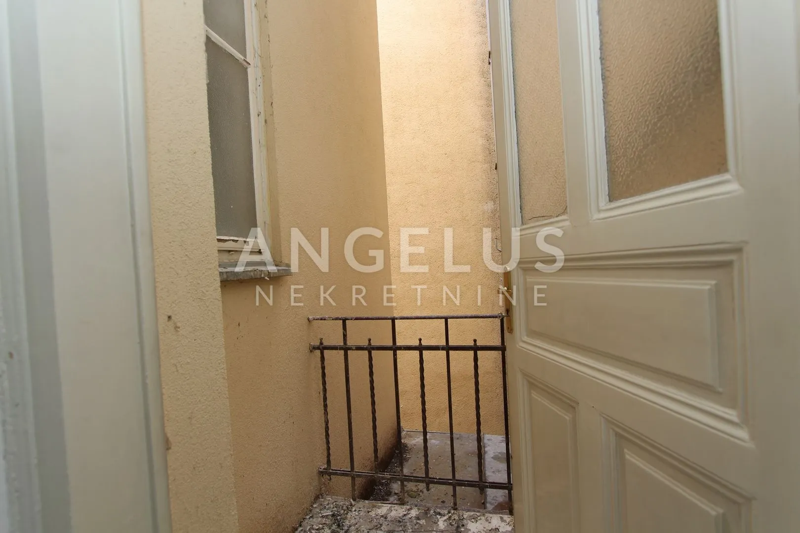 zagreb, centar - trg bana jelačića, stan 150m2 - prodaja - slika 19