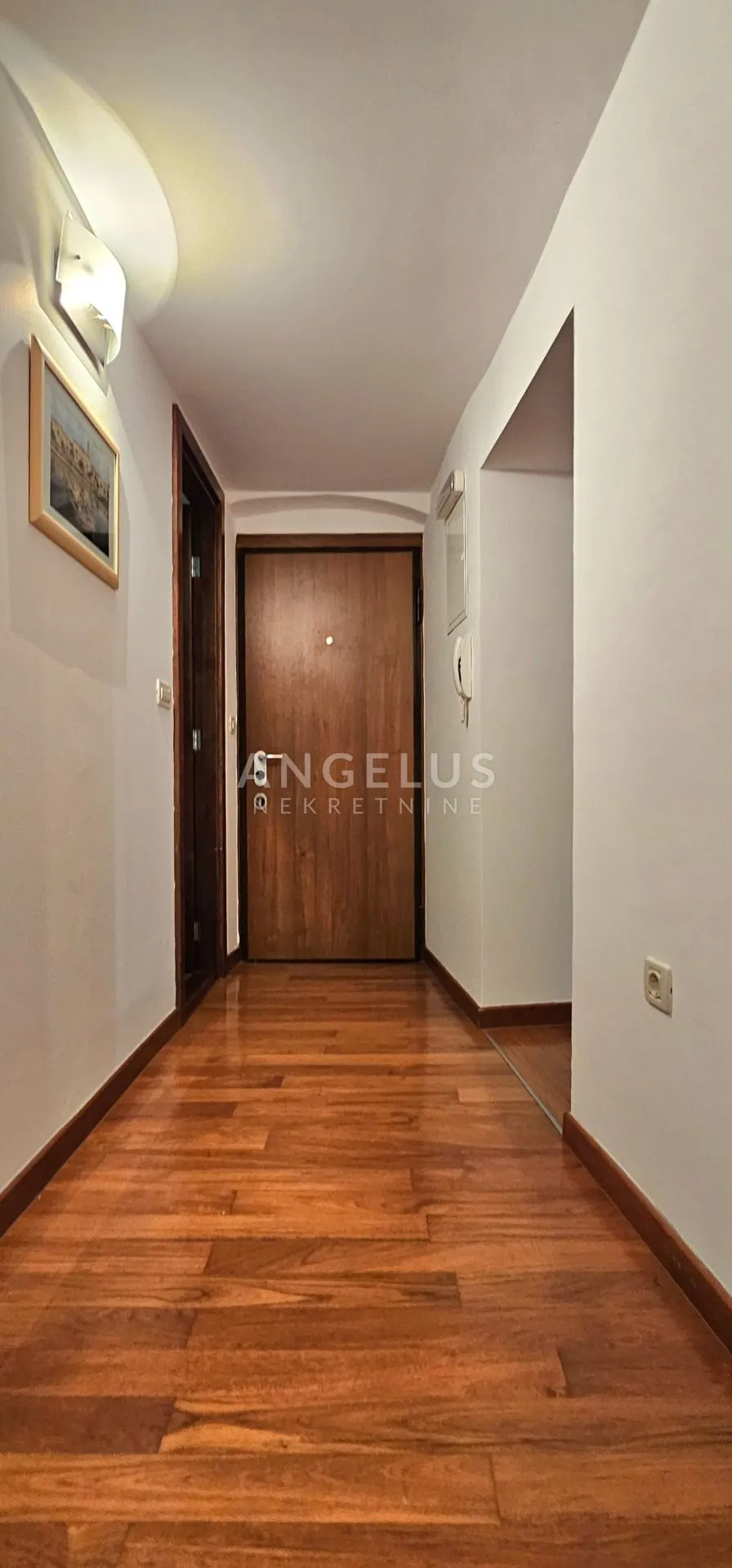 split, centar - prestižan dvosoban stan u povijesnoj jezgri splita, prodaja - slika 27