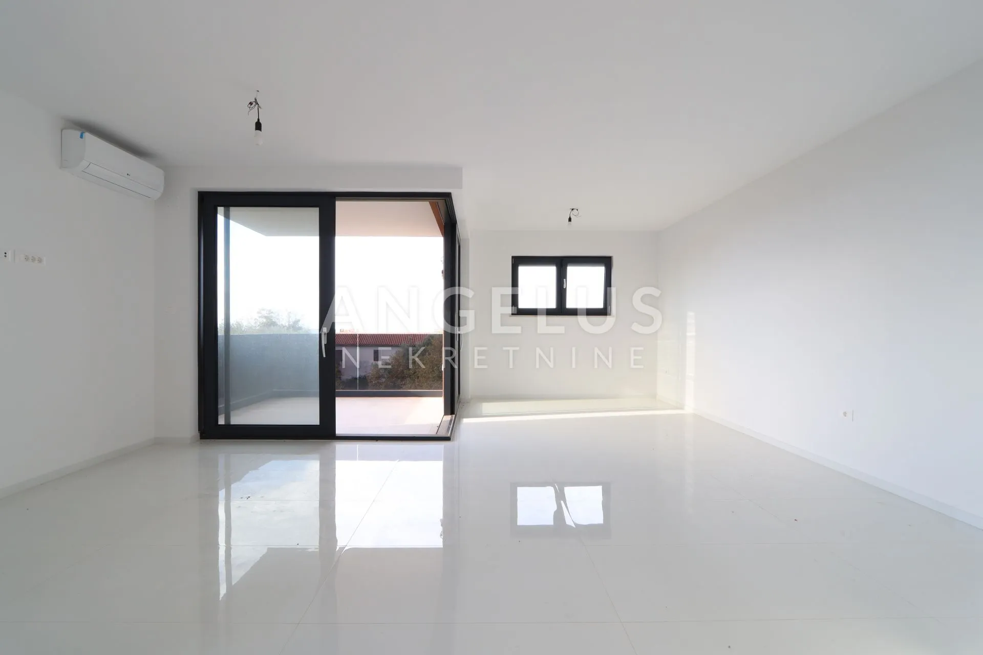 istra, poreč - dvoetažni stan s pogledom na more 120m2 - slika 2