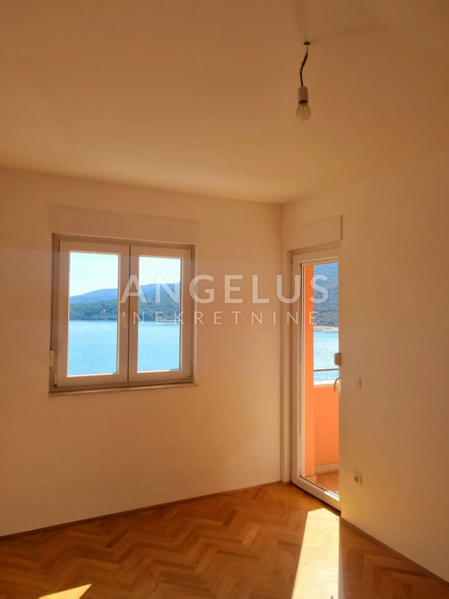 marina - trosoban stan prvi red do mora 103,38 m2, veliki petencijal - slika 10