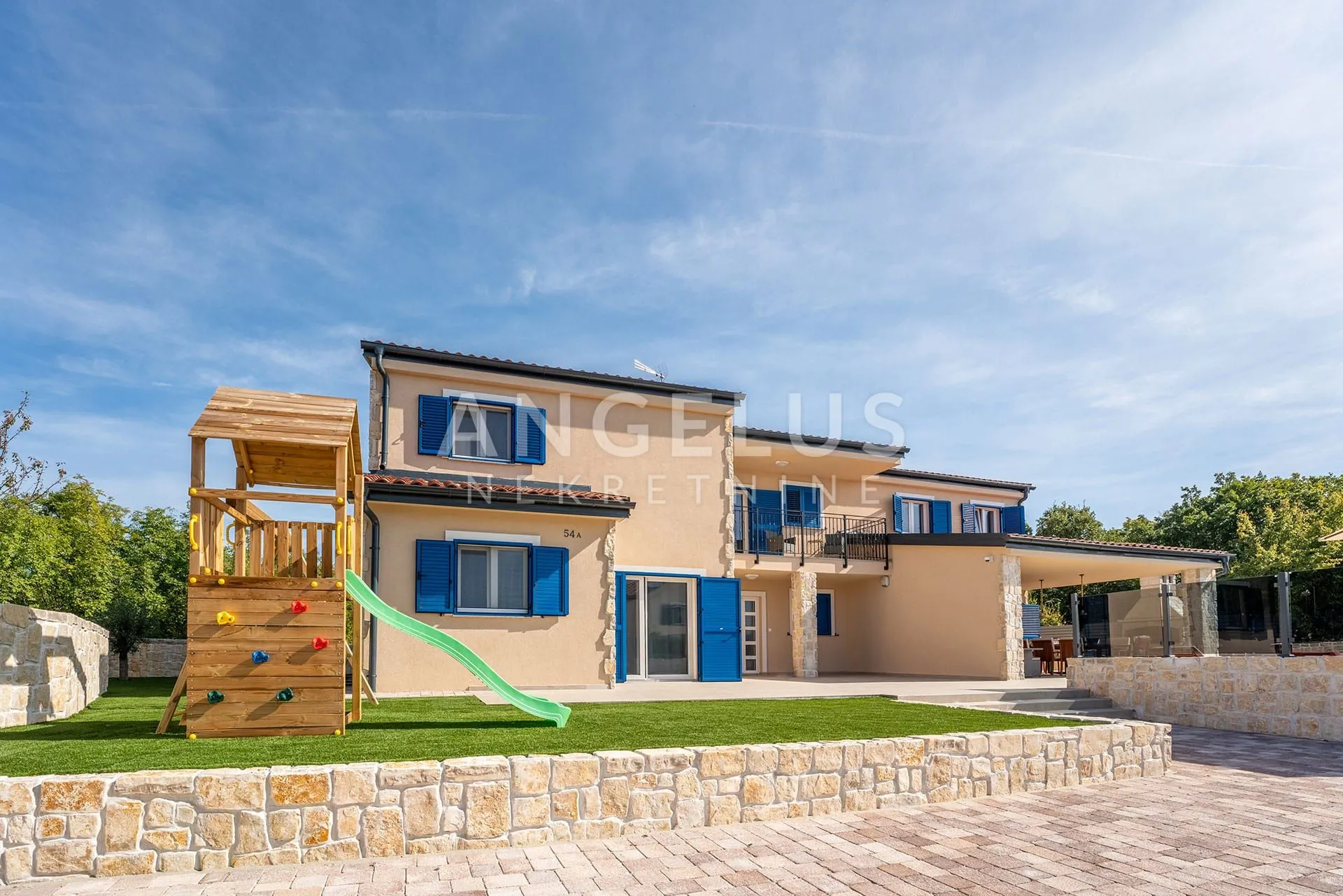 krk, dobrinj - luksuzna vila s bazenom 300m2 - slika 55