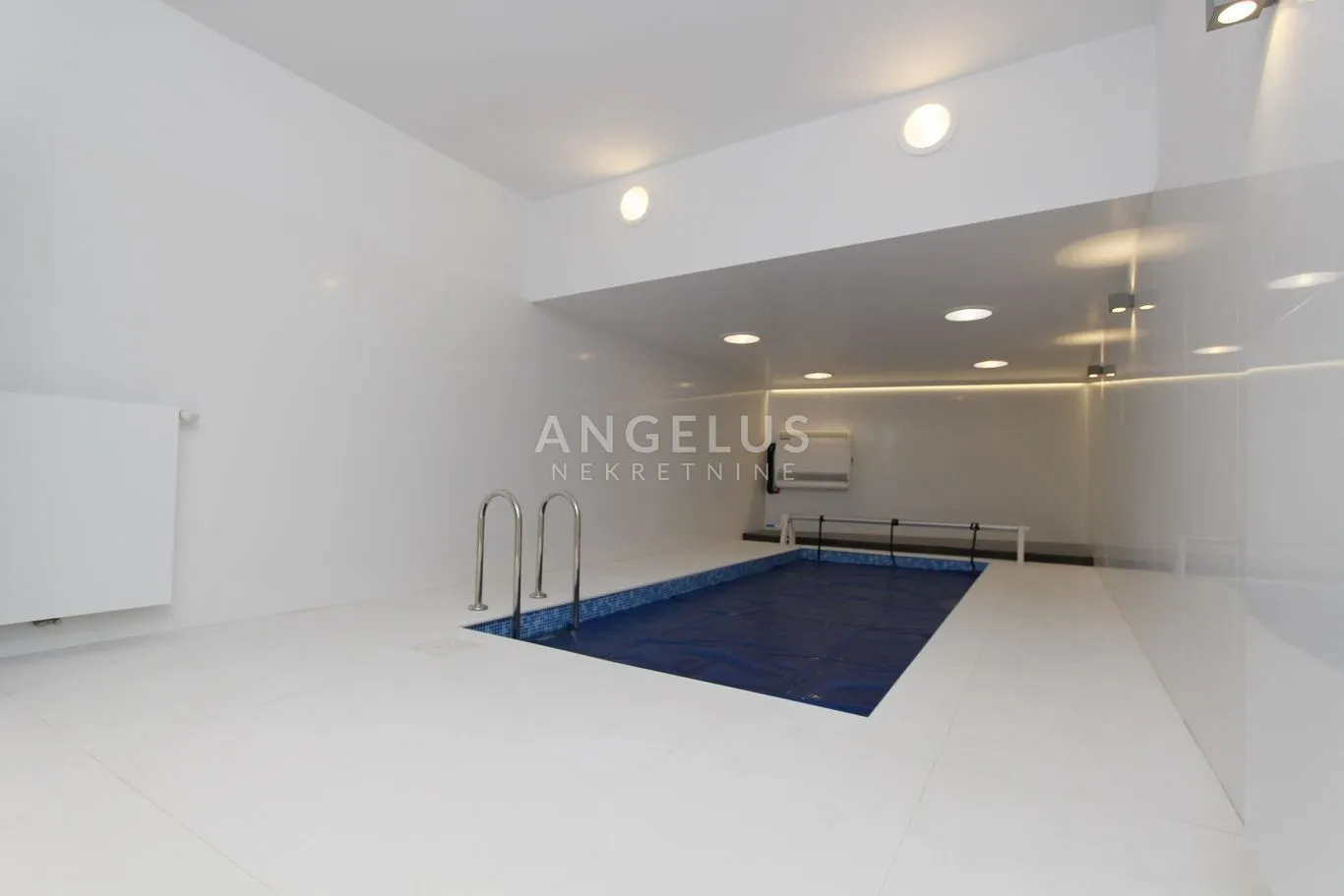 zagreb, mlinovi - luksuzna kuća 450 m2 s bazenom, garažom i vrtom - slika 8