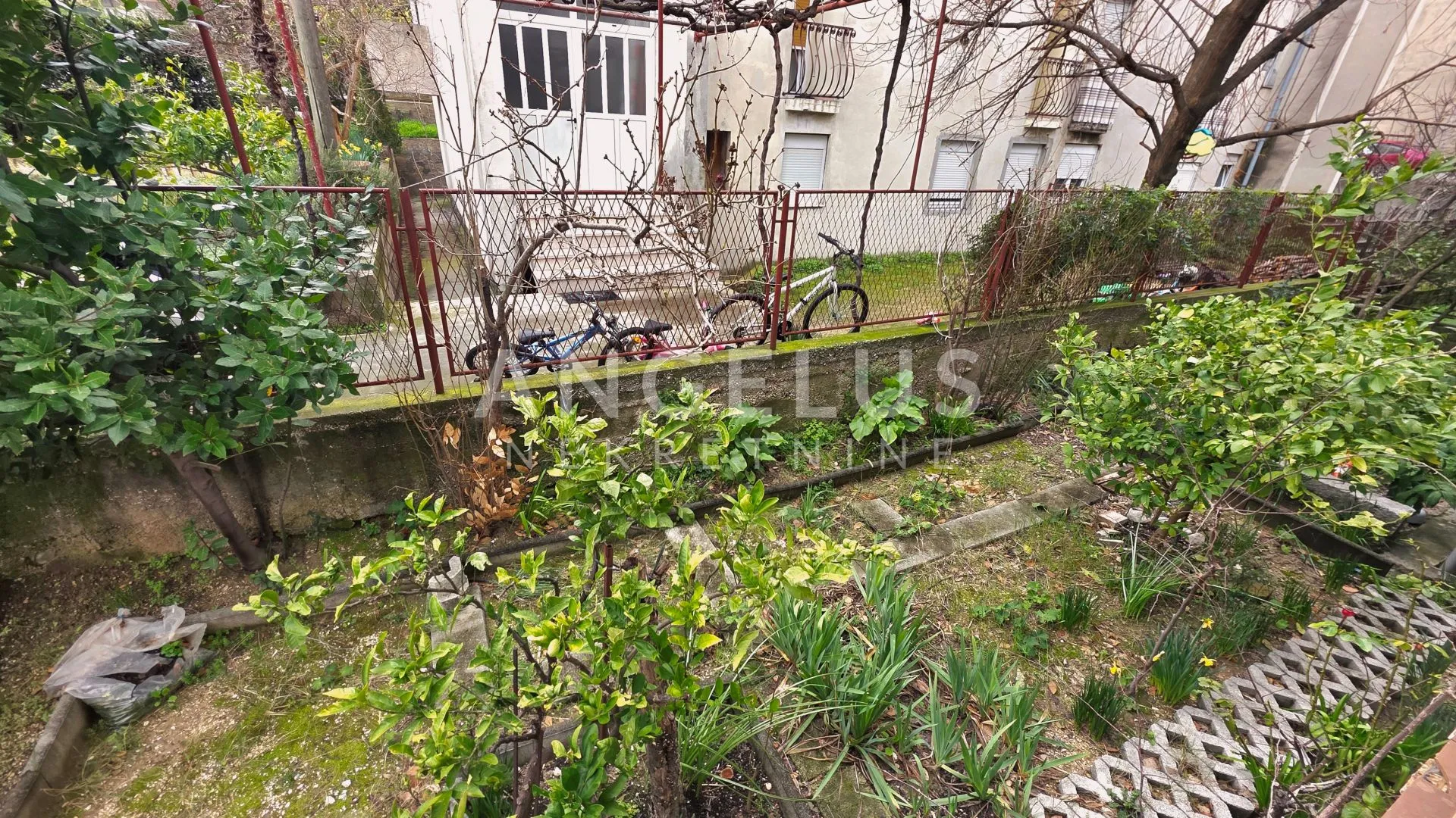 split, sućidar - dvosoban stan s vrtom prodaja - slika 19