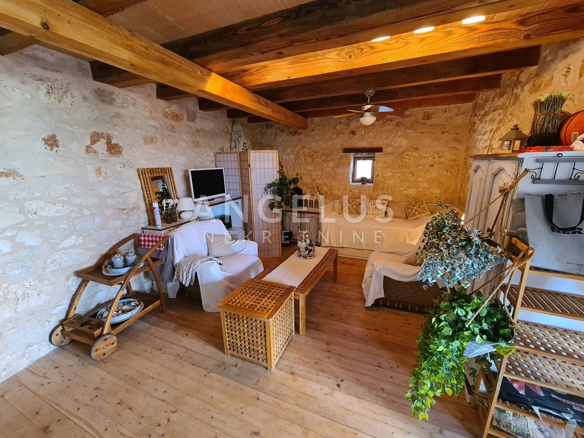 istra, okolica poreča - najam kuće 170m2 - slika 2