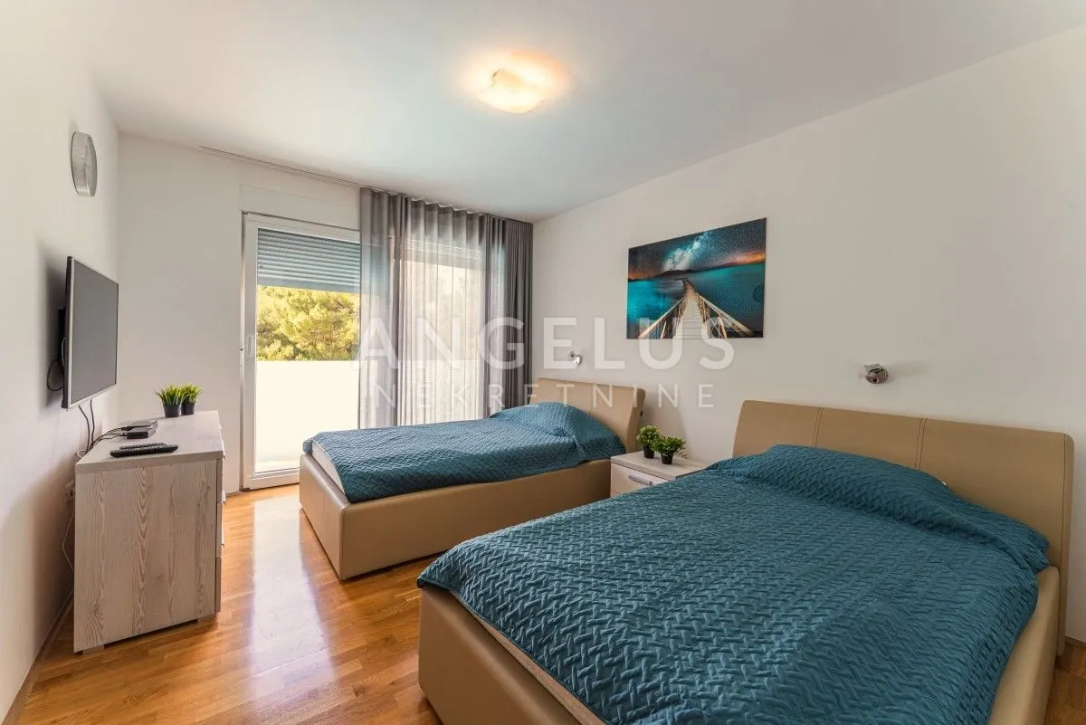 istra, pula - vila s bazenom za dugoročni najam, 285m2 - slika 20