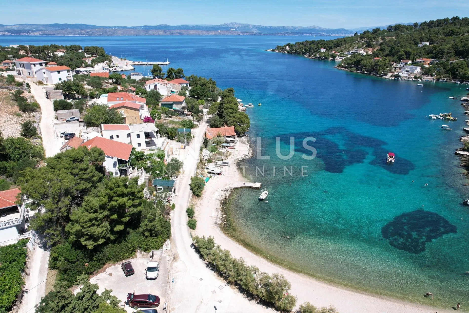 šolta - zemljište sa dozvolom, prvi red do mora, prodaja - slika 19