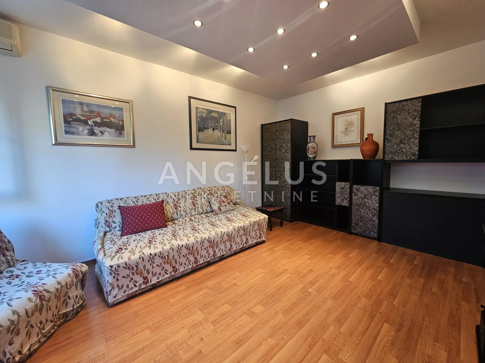 zagreb - utrine dvosobni stan na mirnoj lokaciji 55 m2 - slika 2