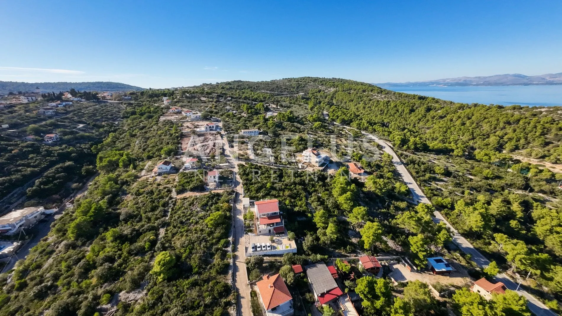šolta, rogač - građ.zemljište u mirnom dijelu 856 m2, prodaja - slika 11