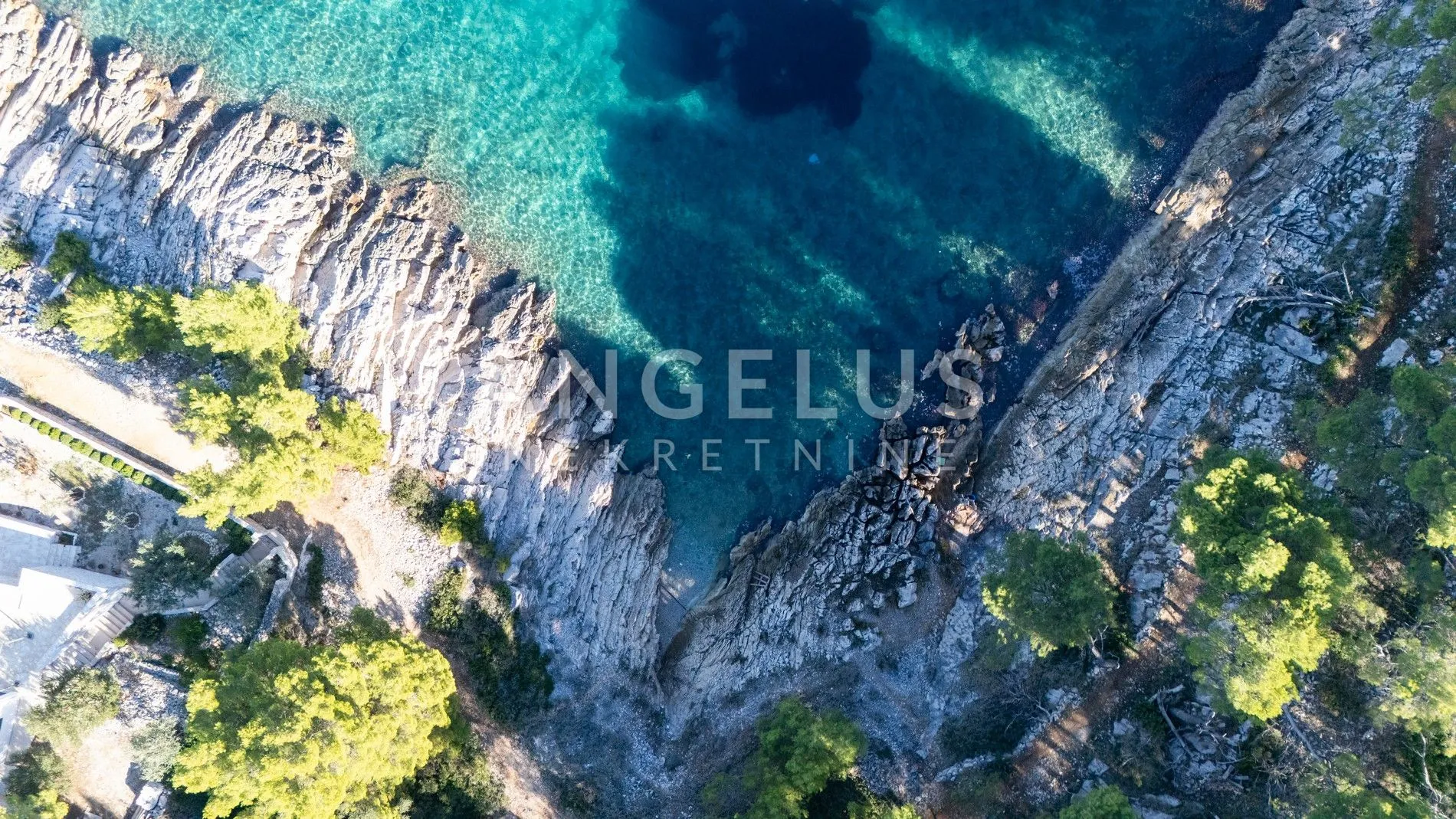 šolta, rogač - građ.zemljište u mirnom dijelu 856 m2, prodaja - slika 19
