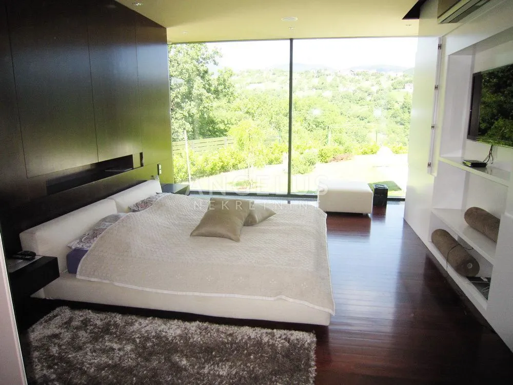 markuševac, ekskluzivna vila na prodaju, 700m2 - slika 8