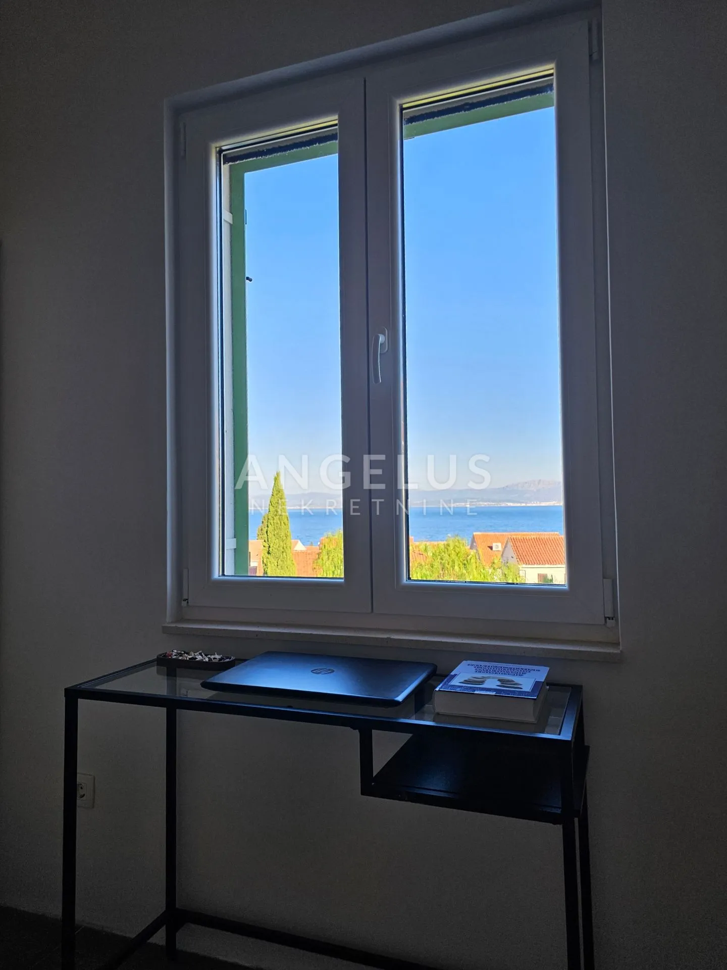 brač, sutivan - kuća u zelenoj oazi sa bazenom, prodaja - slika 23