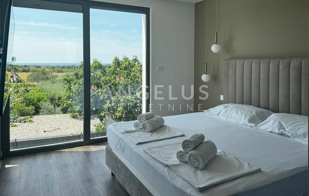 istra, poreč - stan 96m2 s jacuzzijem - slika 8