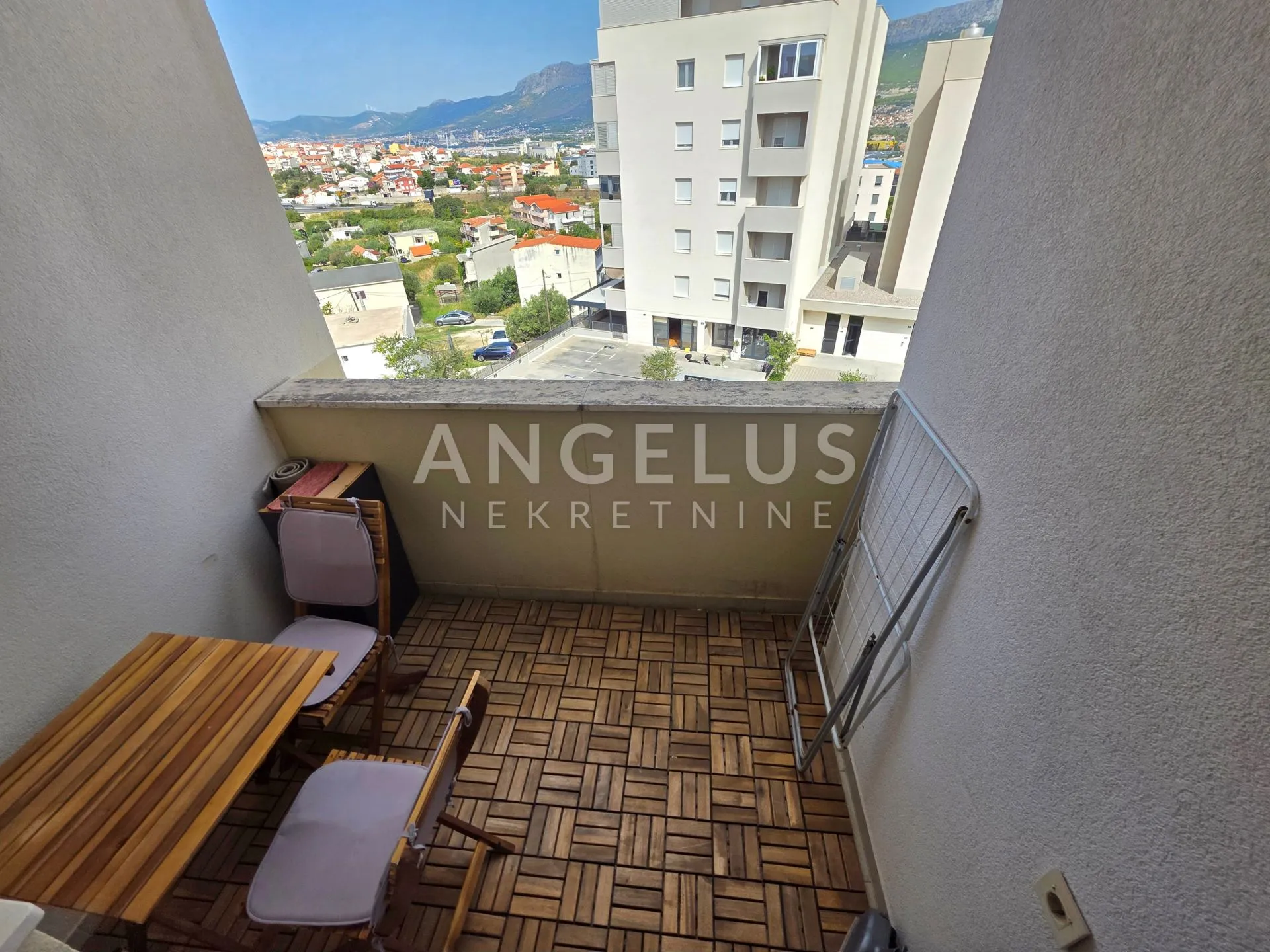 split, mejaši - jednosoban stan, dugoročan najam - slika 17