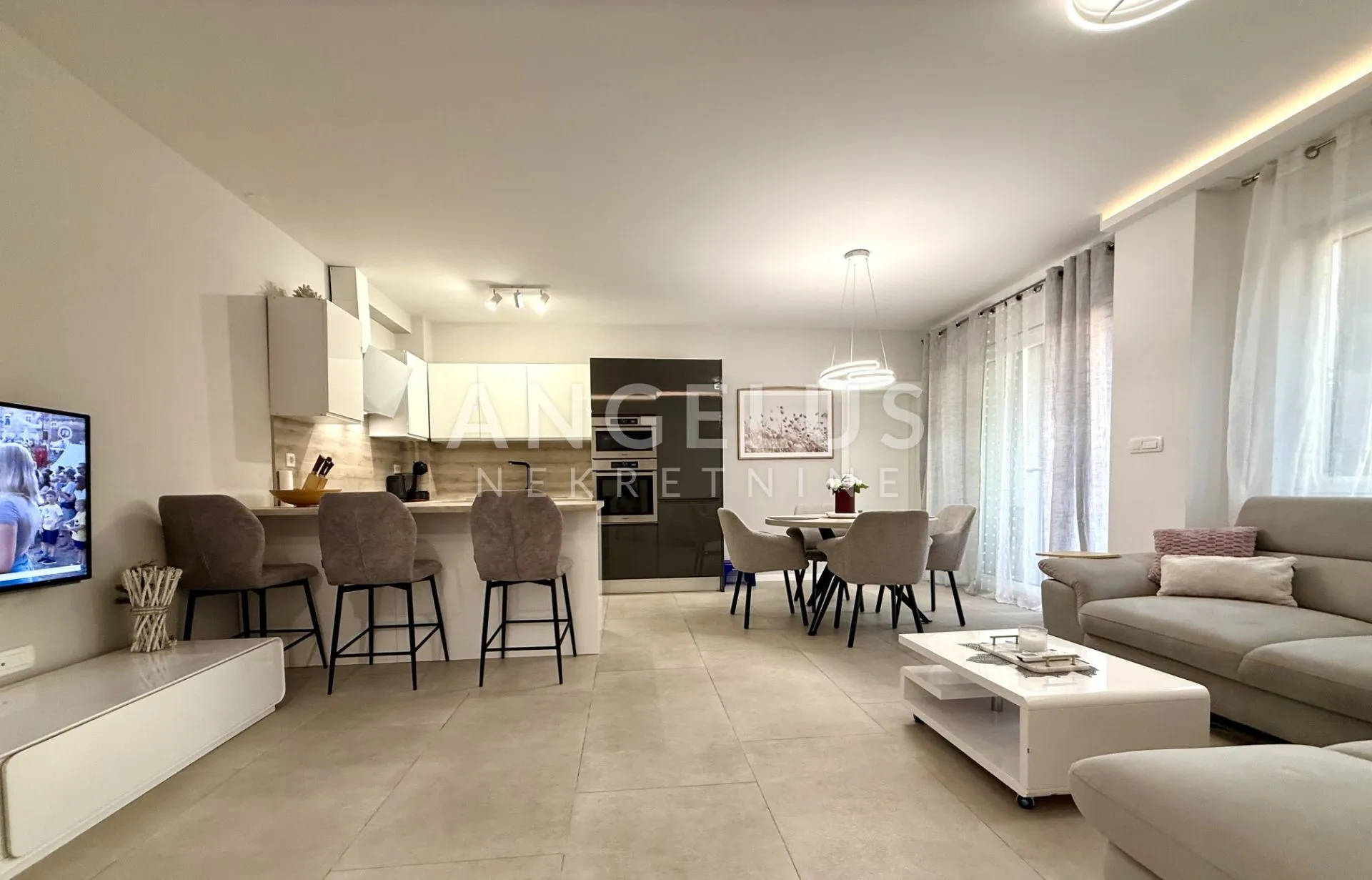 velika gorica, podbrežnica - apartman 60m2 s vrtom i parkingom - slika 1
