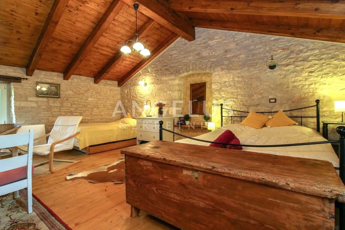 istra, svetvinčenat - dugoročni najam kamene kuće s bazenom, 136m2 - slika 29