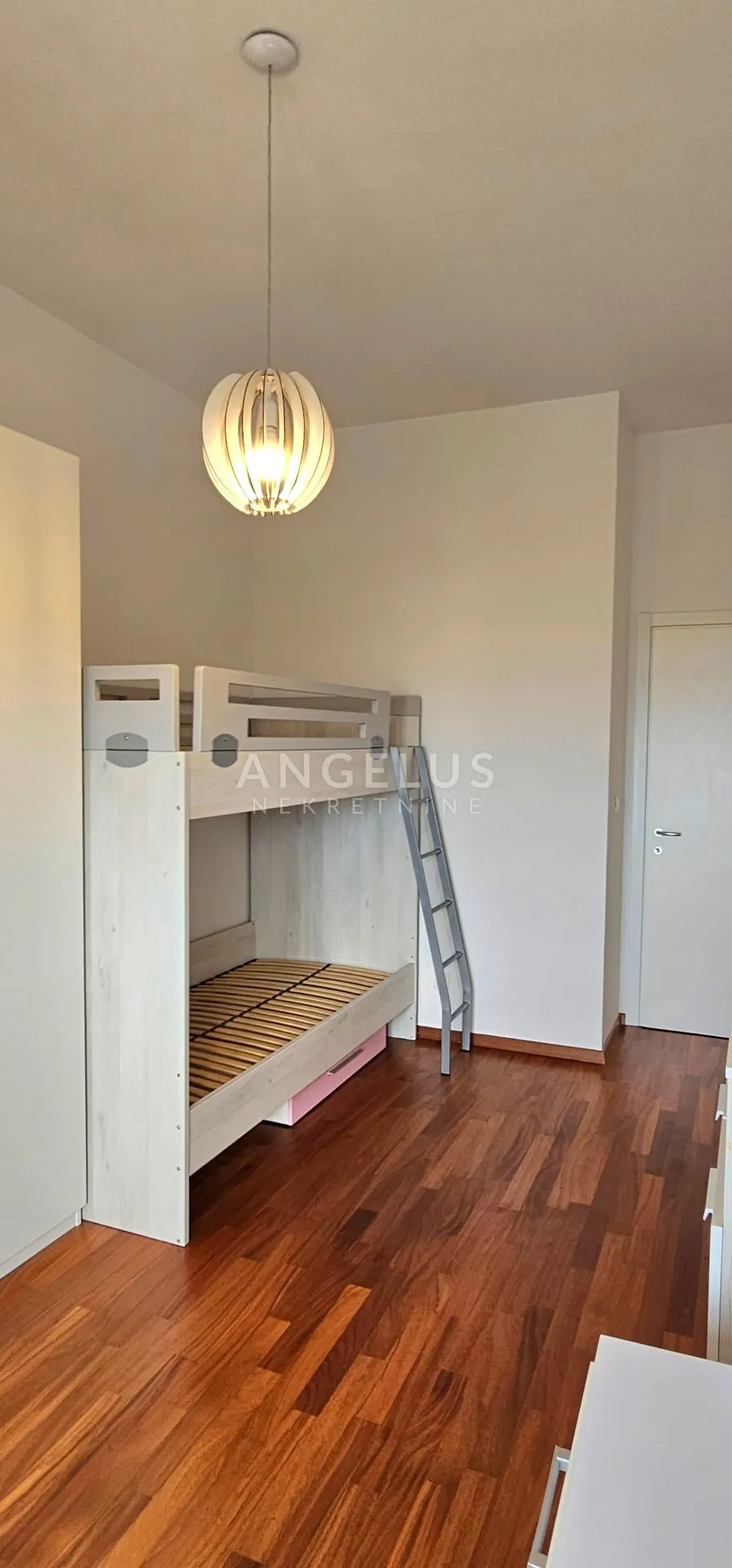split, žnjan - prostran i luksuzan trosoban stan s pogledom na more, 120 m2, prodaja - slika 12
