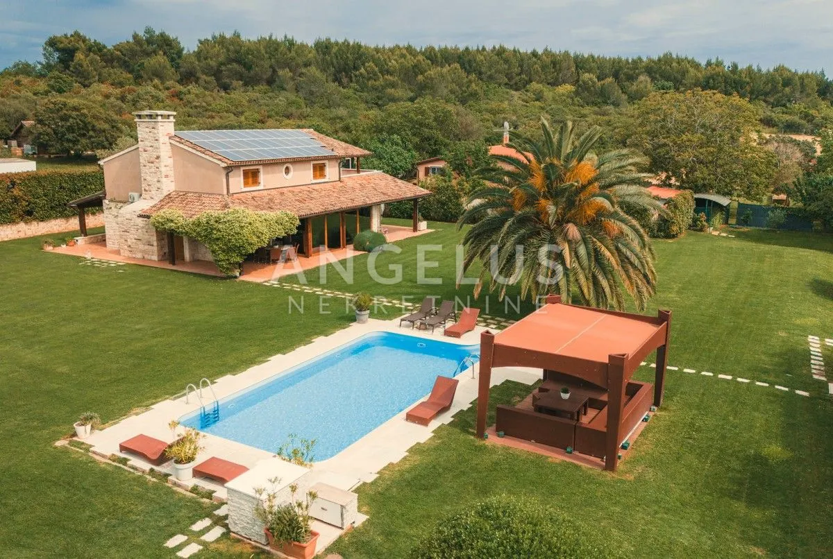 istra, medulin - dugoročni najam kuće s bazenom, 360m2 - slika 2