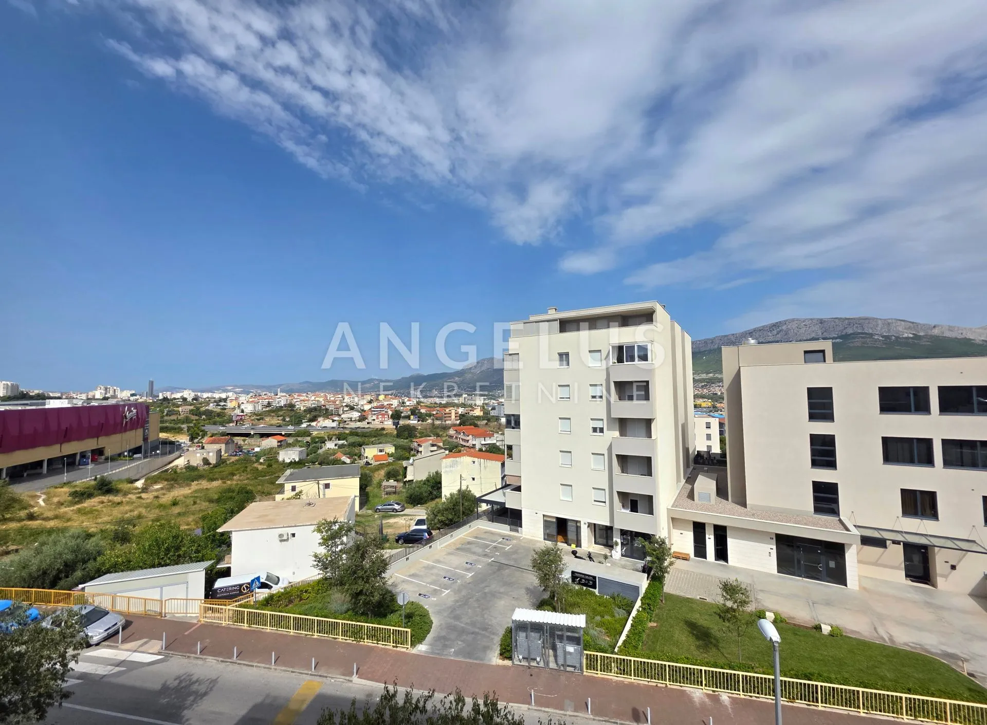 split, mejaši - jednosoban stan, dugoročan najam - slika 18