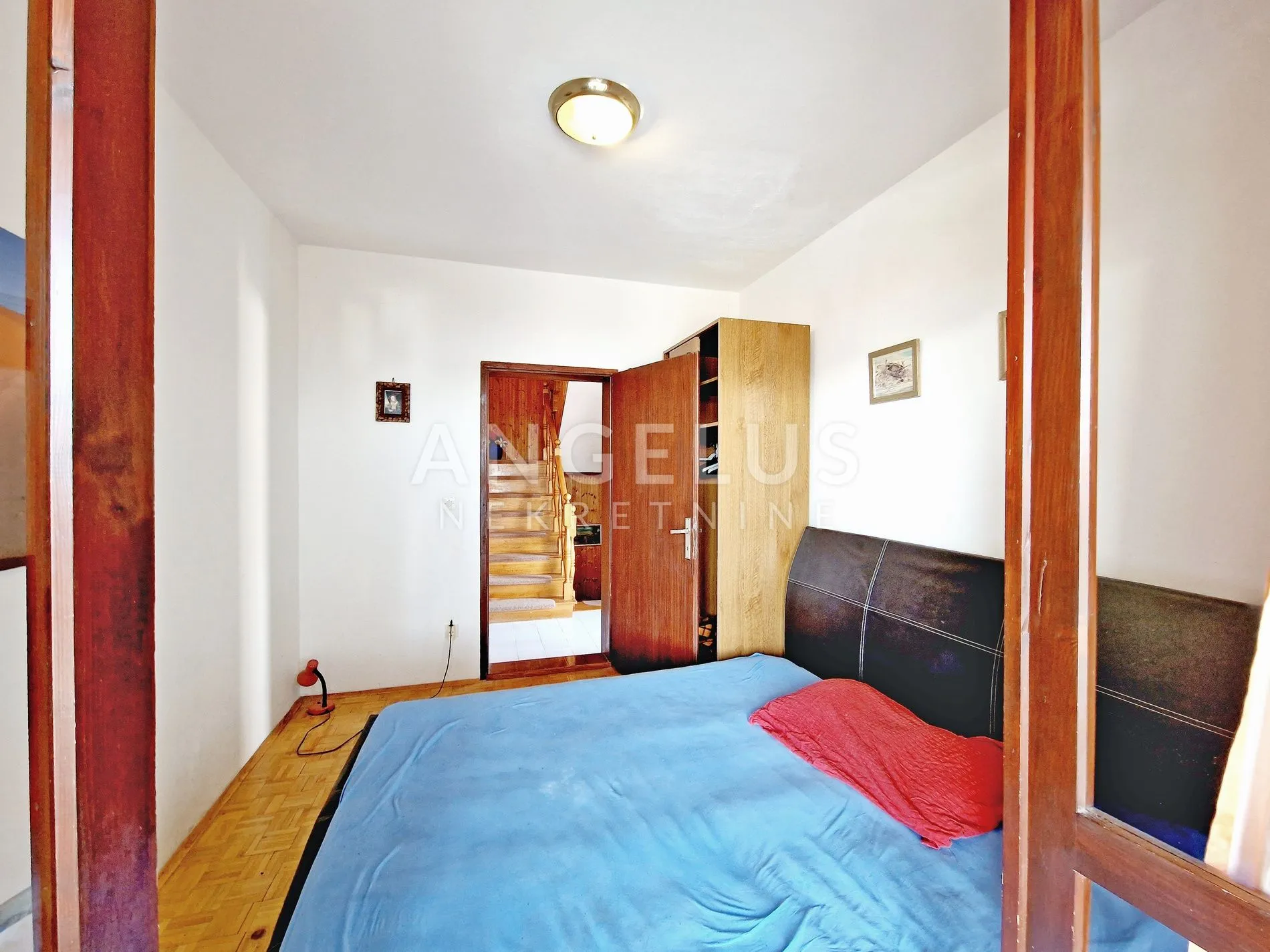 orebić, apartmanska kuća s fantastičnim pogledom na korčulu - slika 13