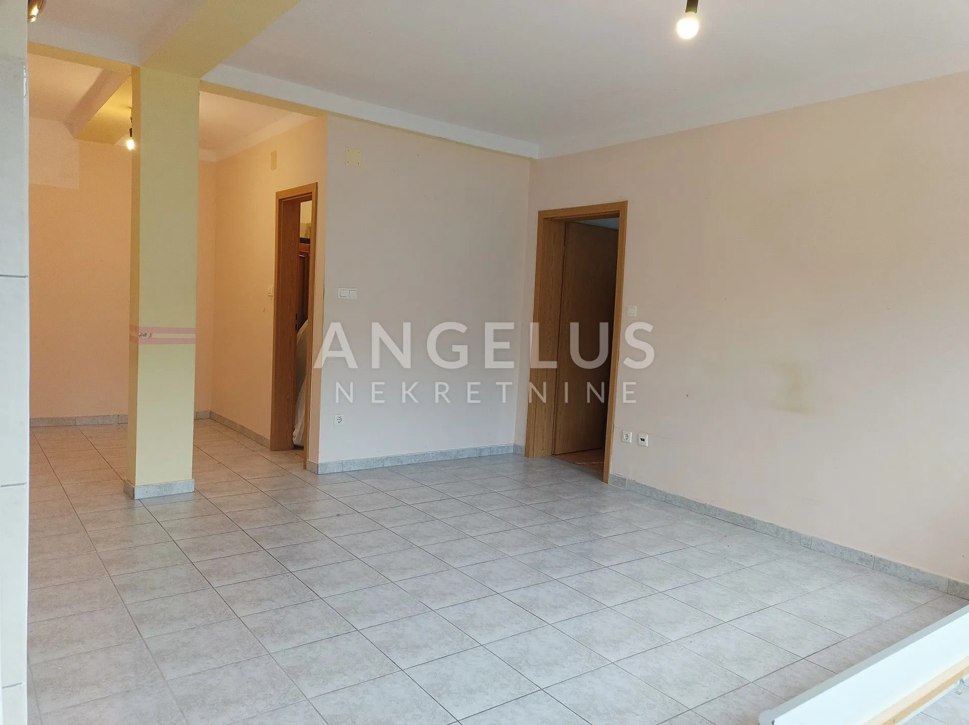 šolta, maslinica - jednosoban stan u centru maslinice, 43 m2 prodaja - slika 11