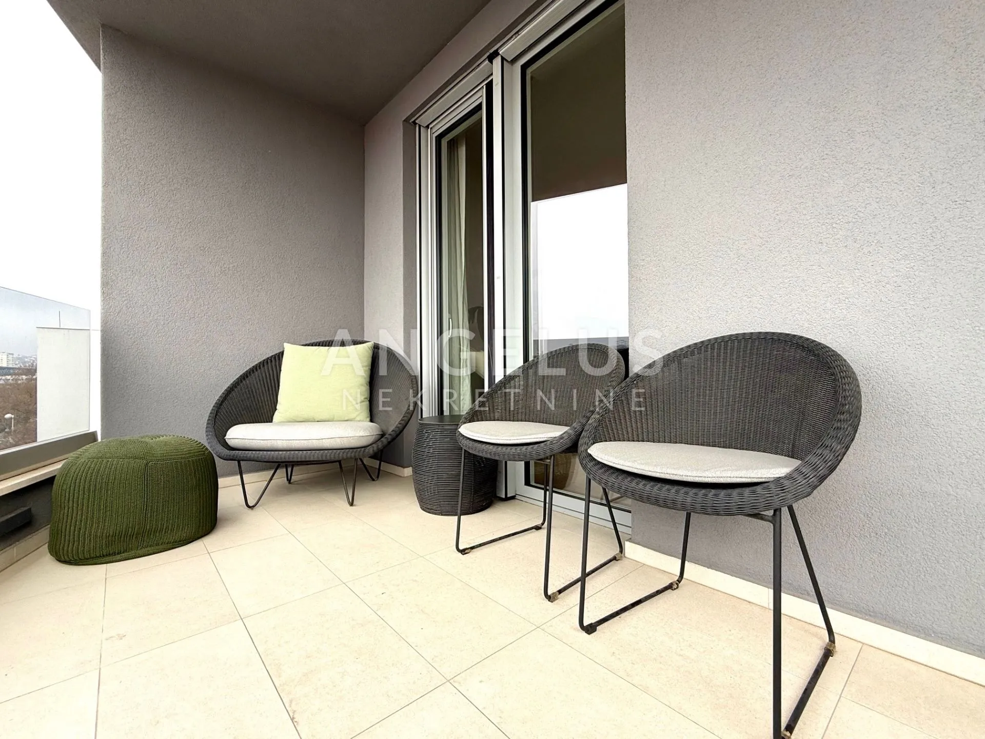 zagreb, trešnjevka - moderan penthaouse 110m2 s duplom garažom - slika 21