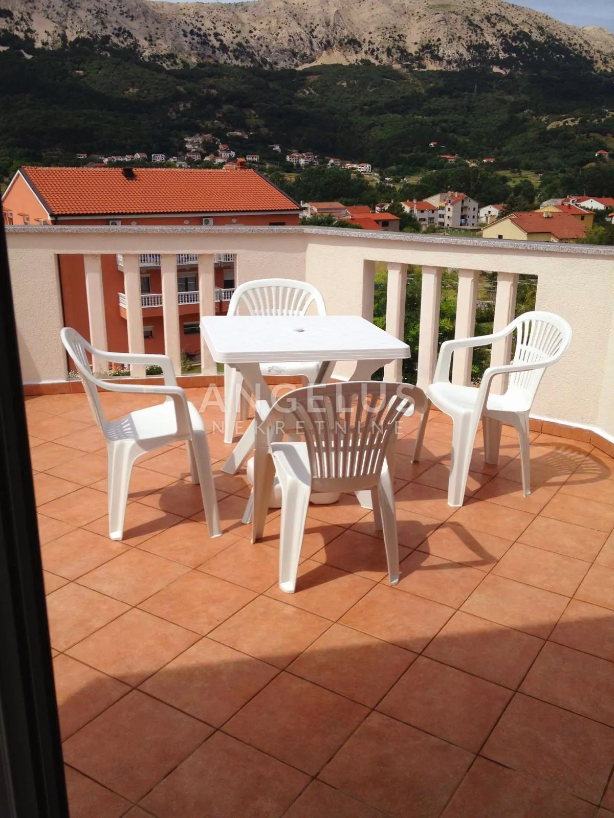 krk, baška, odlična kuća na prodaju - slika 6
