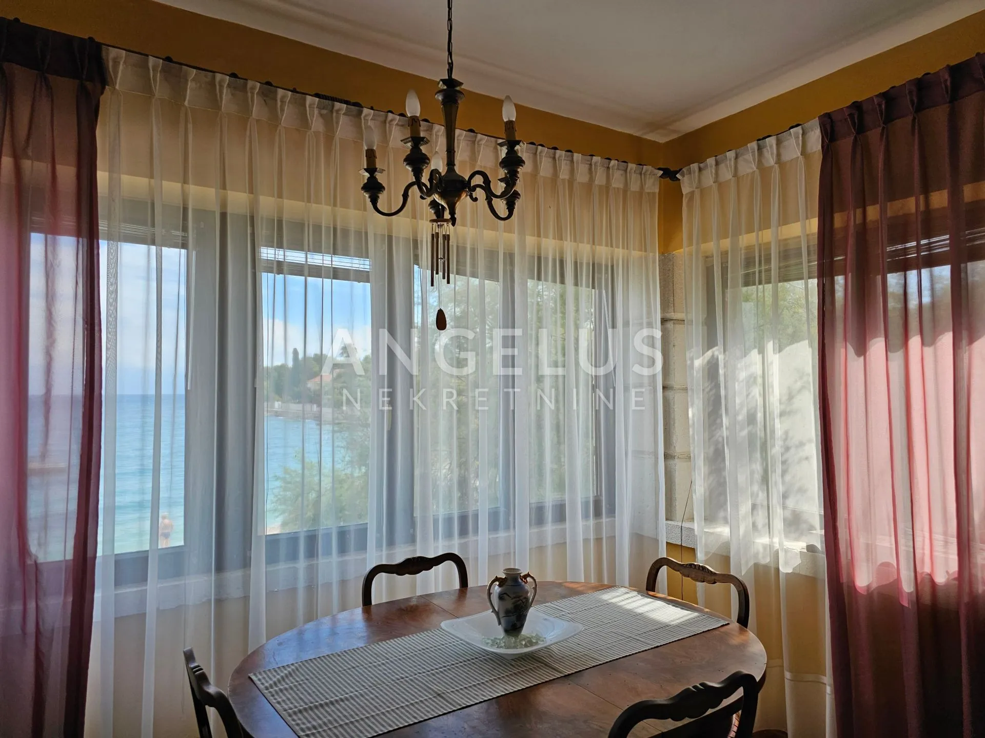 brač, sutivan - kamena kuća, 1.red uz more - slika 8