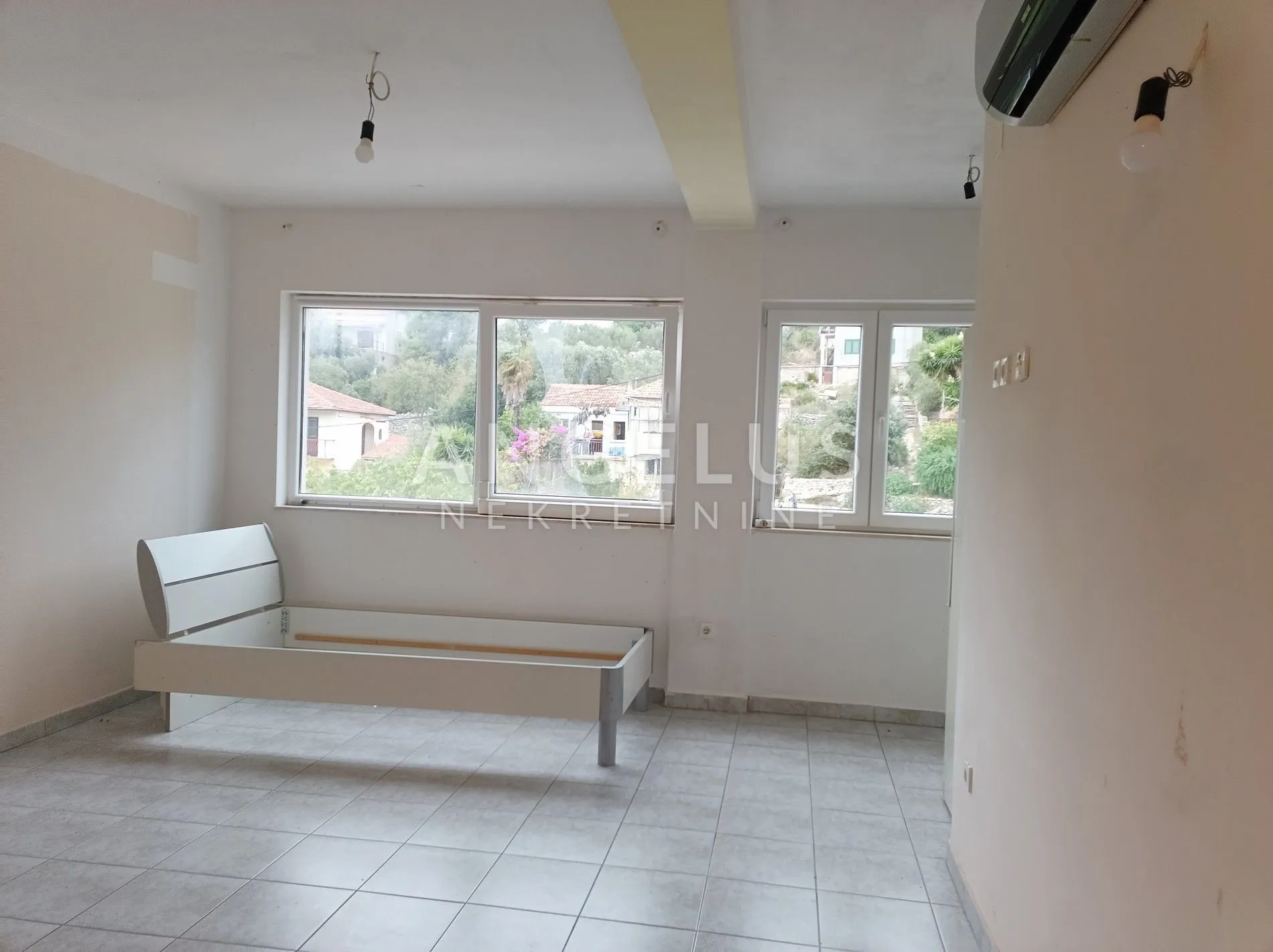 šolta, maslinica - jednosoban stan u centru maslinice, 43 m2 prodaja - slika 5