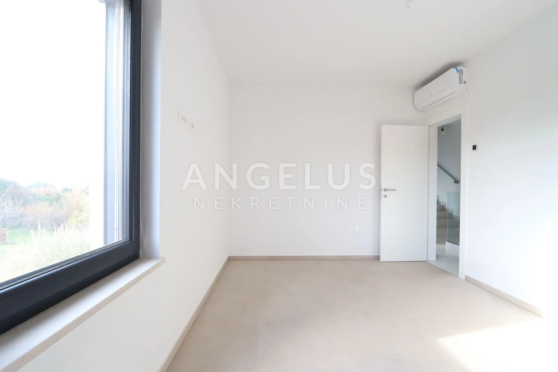 istra, poreč - dvoetažni stan s pogledom na more 120m2 - slika 9