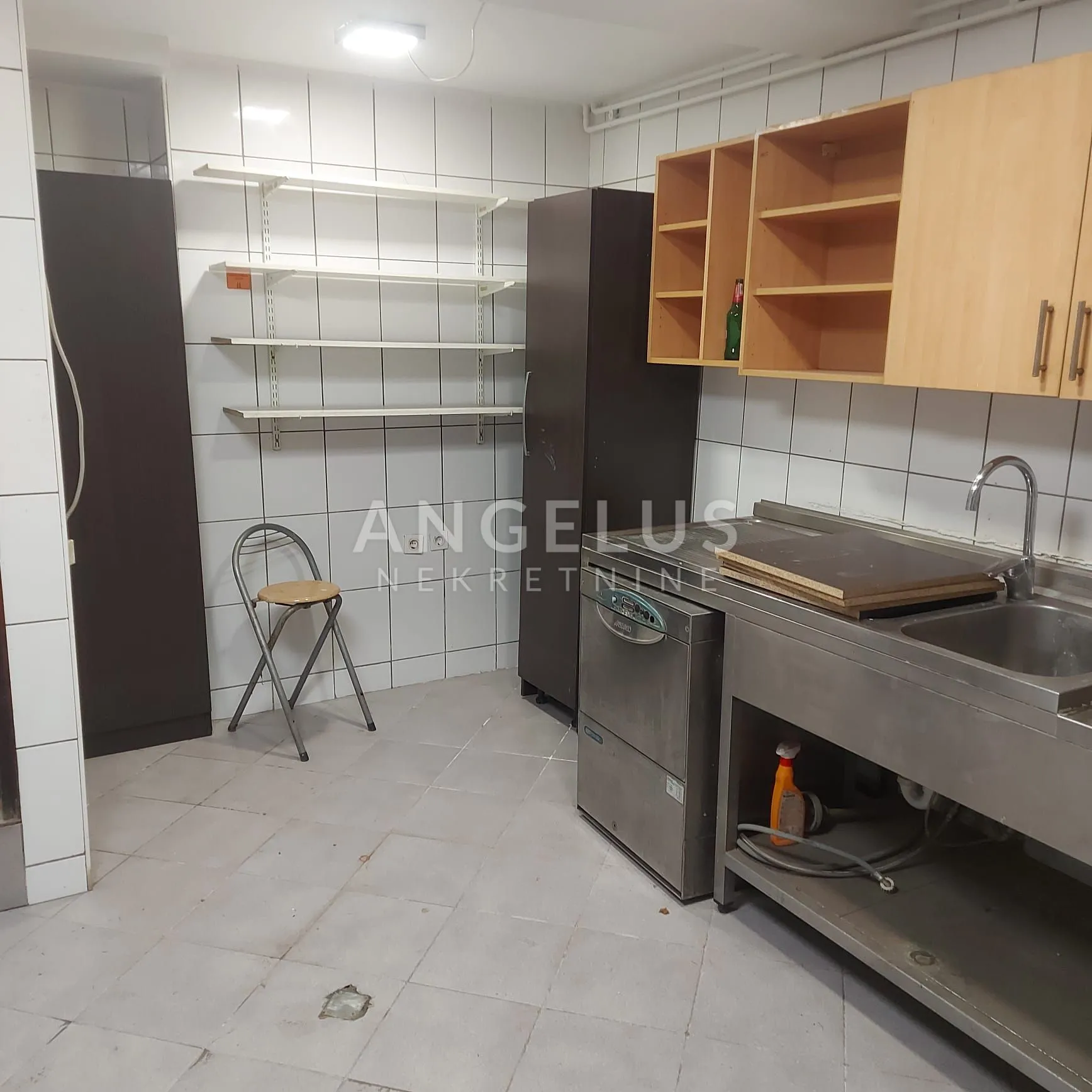 zagreb, trnje - restoran 170 m2, natkrivena terasa - slika 9