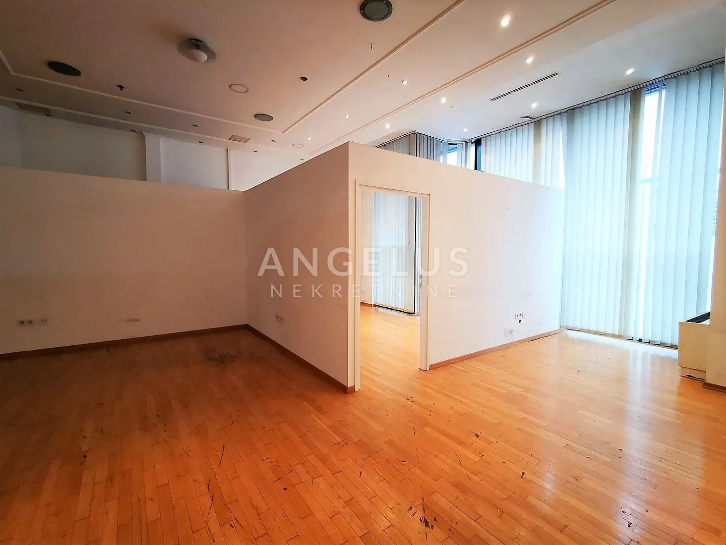 zagreb, centar - poslovna zgrada na prodaju, 2100m2 - slika 3