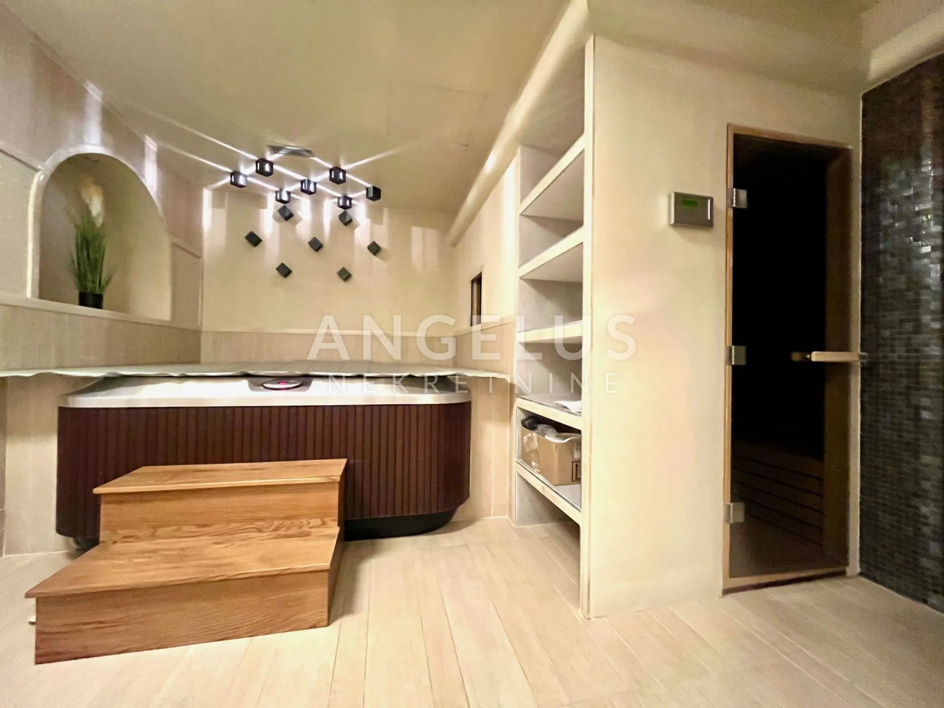 zagreb, remete- luksuzna villa 440m2 s bazenom i liftom - slika 22