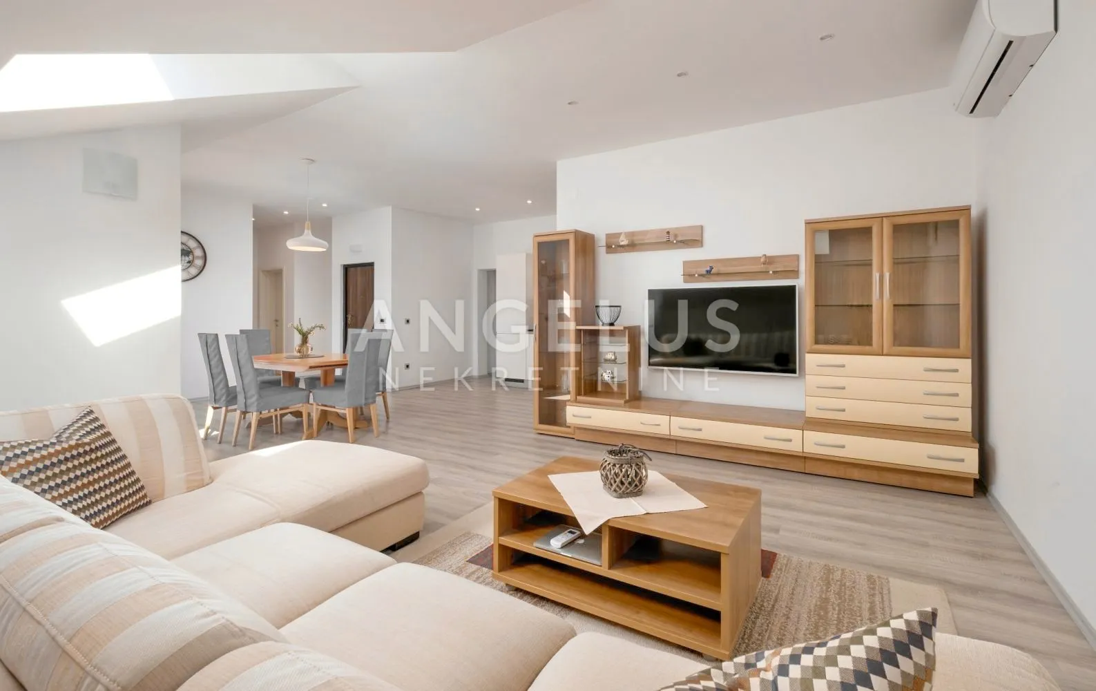 pelješac, lovište – prostrani stan prvi red do mora, 143 m² s parkingom – prodaja - slika 4