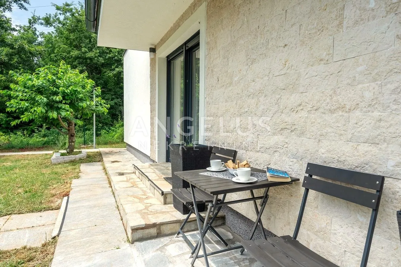 istra, barban - kuća sa jacuzzijem, 110m2, dugoročno! - slika 9