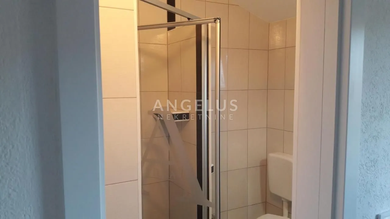 trogir - uređena apartmanska kuća sa bazenom i teretanom, 350 m2 - slika 16
