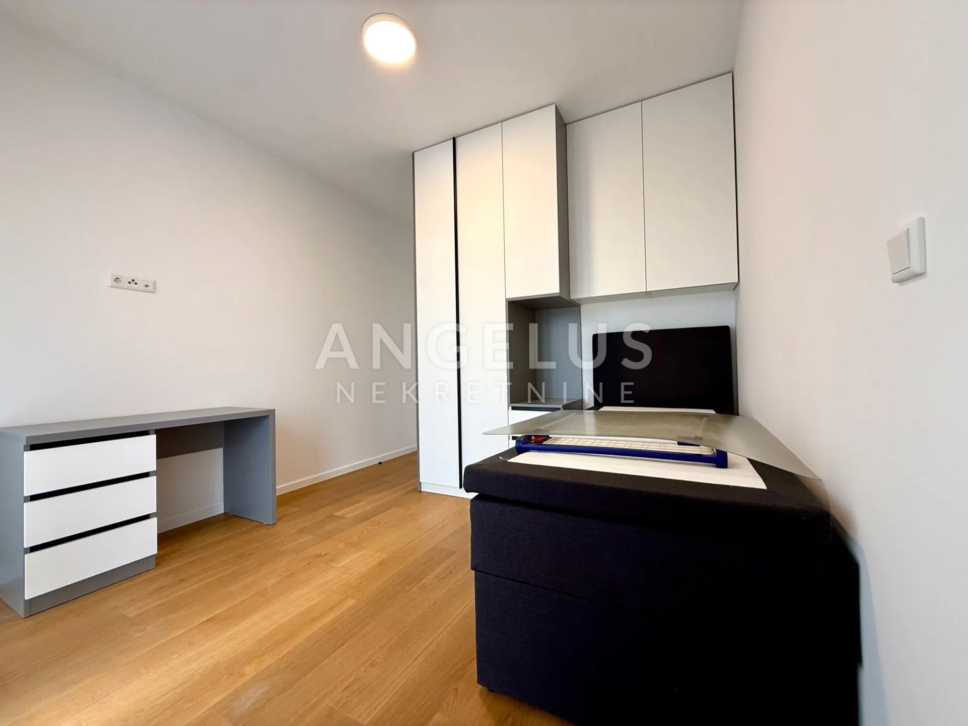 zagreb, maksimir - moderan stan 120m2 s garažom - slika 14