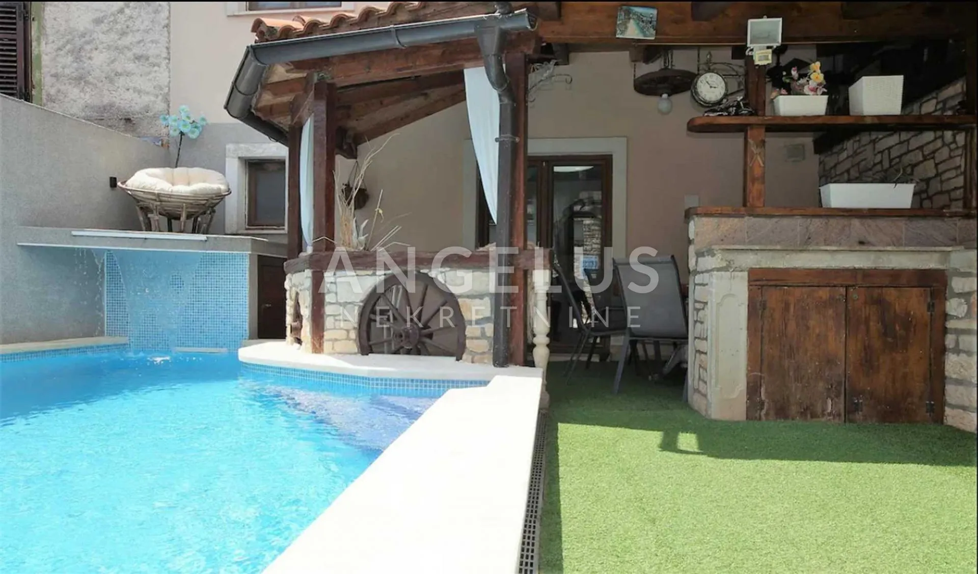 istra, šišan - kuća s bazenom 100 m2 - slika 2